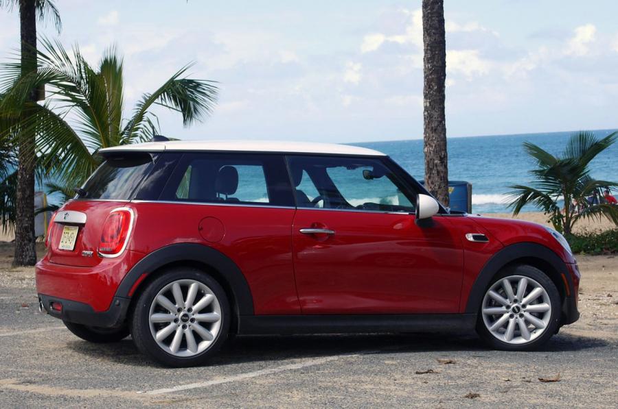 Mini Cooper 2014 года  (фото 3 из 77)